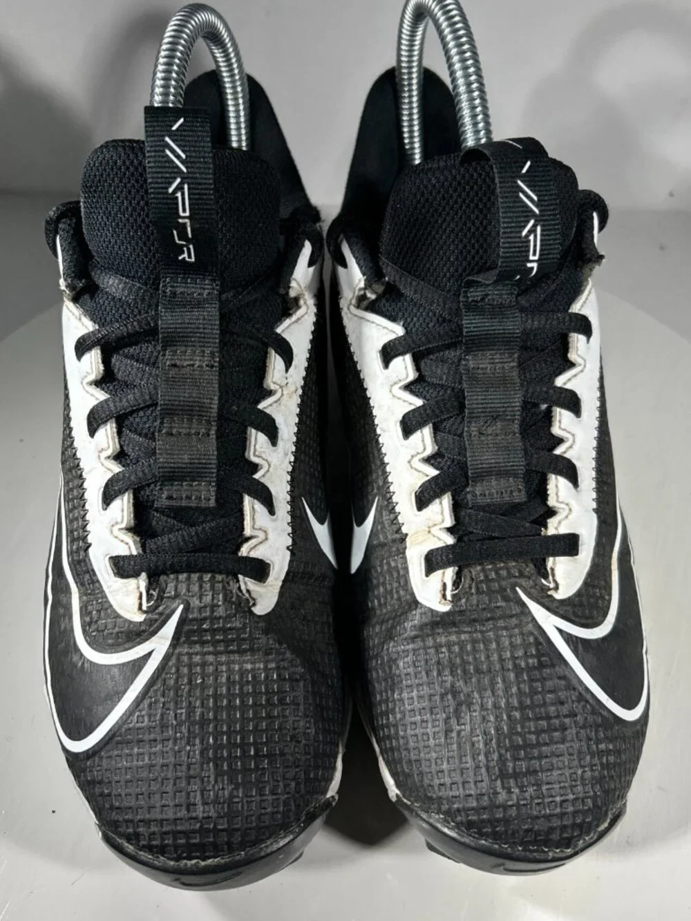 Nike Vapor Edge Shark 2 Youth Boys Football Cleats Size 5 5Y Black White Sneaker